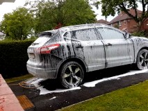 Mycie samochodu w praktyce - czy to łatwe? 